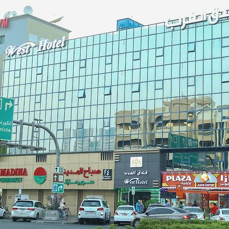 West Hotel Dubai Eksteriør billede